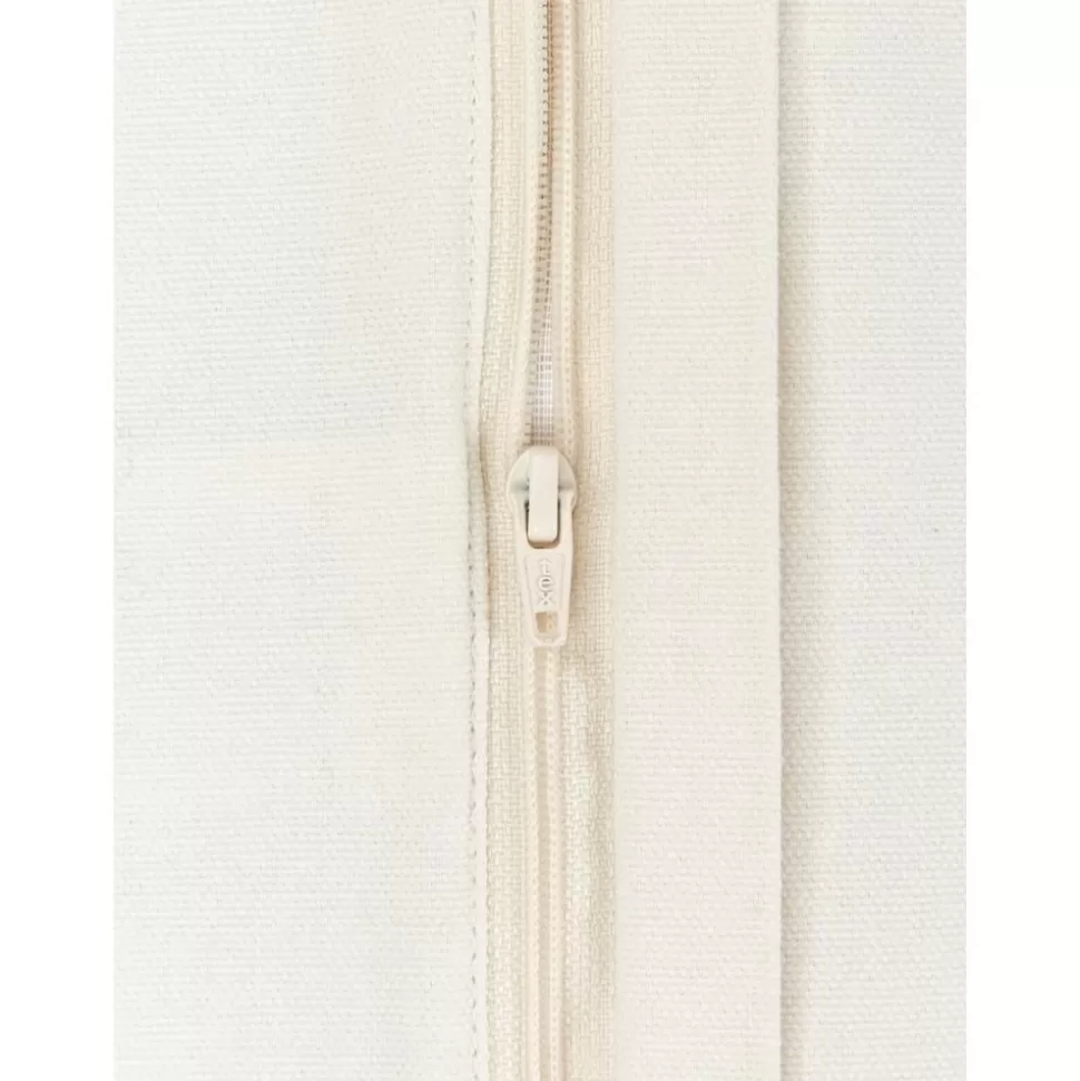 bestickte_samtkissenhulle_snowflake_mit_kederumrandung_5-2.webp Flash Sale Westwing Collection Bestickte Samt-Kissenhulle Snowflake Mit Kederumrandung