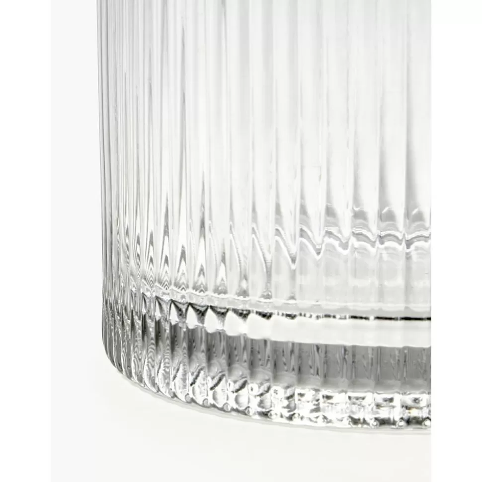 glasvase_lija_mit_geriffelter_oberflache_3-7.webp Discount Westwing Collection Glas-Vase Lija Mit Geriffelter Oberflache