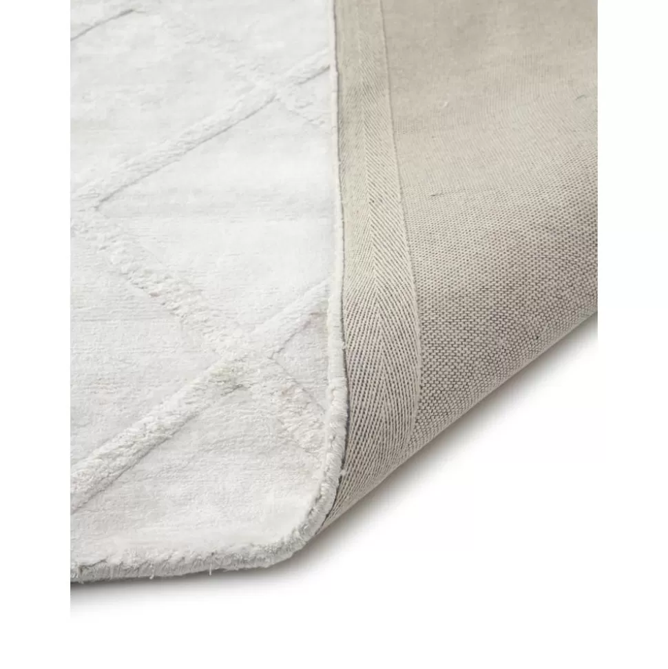 handgetufteter_viskoseteppich_shiny_mit_rautenmuster_3-2.webp Discount Westwing Collection Handgetufteter Viskoseteppich Shiny Mit Rautenmuster