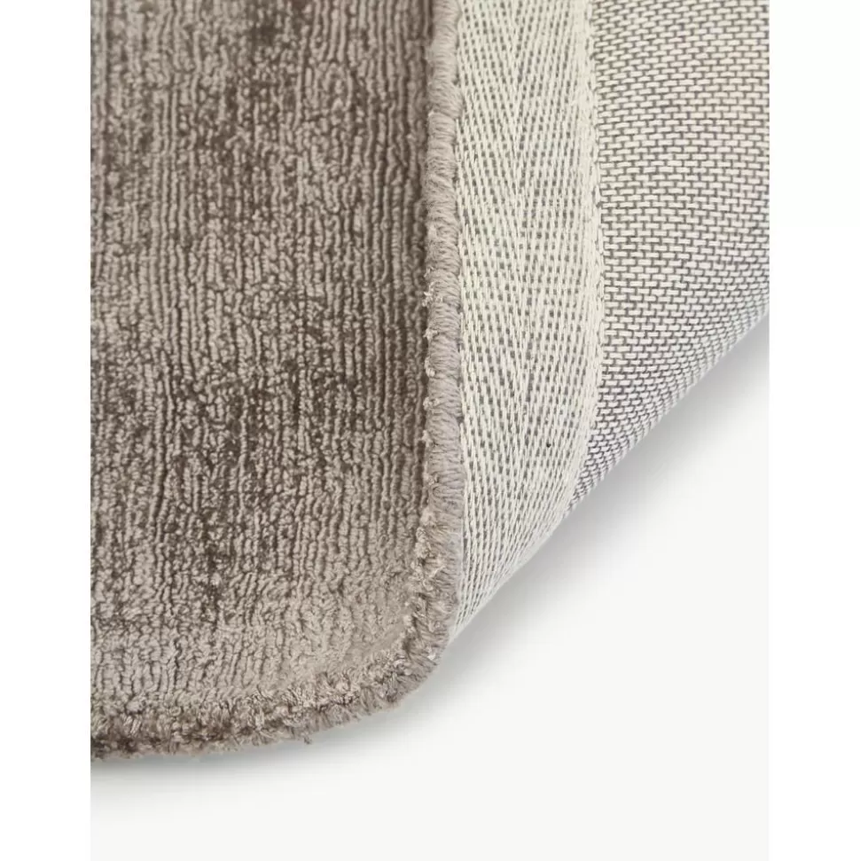 handgewebter_viskoseteppich_jane_4-37.webp Online Westwing Collection Handgewebter Viskoseteppich Jane