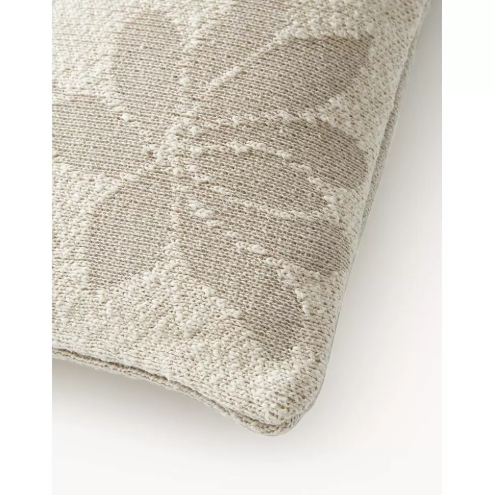 kissenhulle_anslei_mit_floralen_stickereien_3-2.webp Store Westwing Collection Kissenhulle Anslei Mit Floralen Stickereien