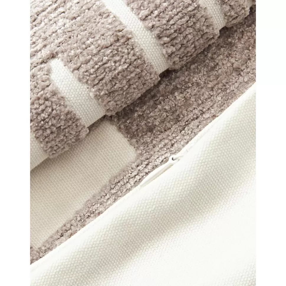 kissenhulle_fran_mit_chenillestickerei_5-6.webp Best Sale Westwing Collection Kissenhulle Fran Mit Chenille-Stickerei