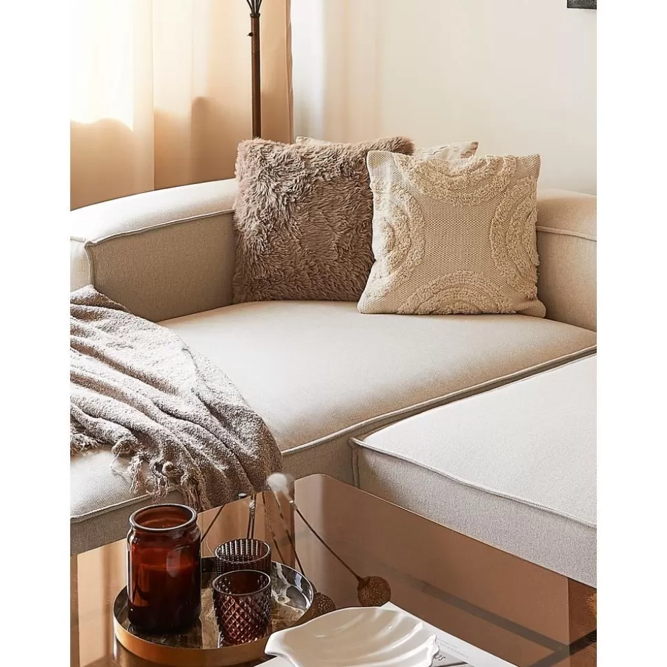 kissenhulle_yara_mit_getufteten_verzierungen_5-2.webp Shop Westwing Collection Kissenhulle Yara Mit Getufteten Verzierungen