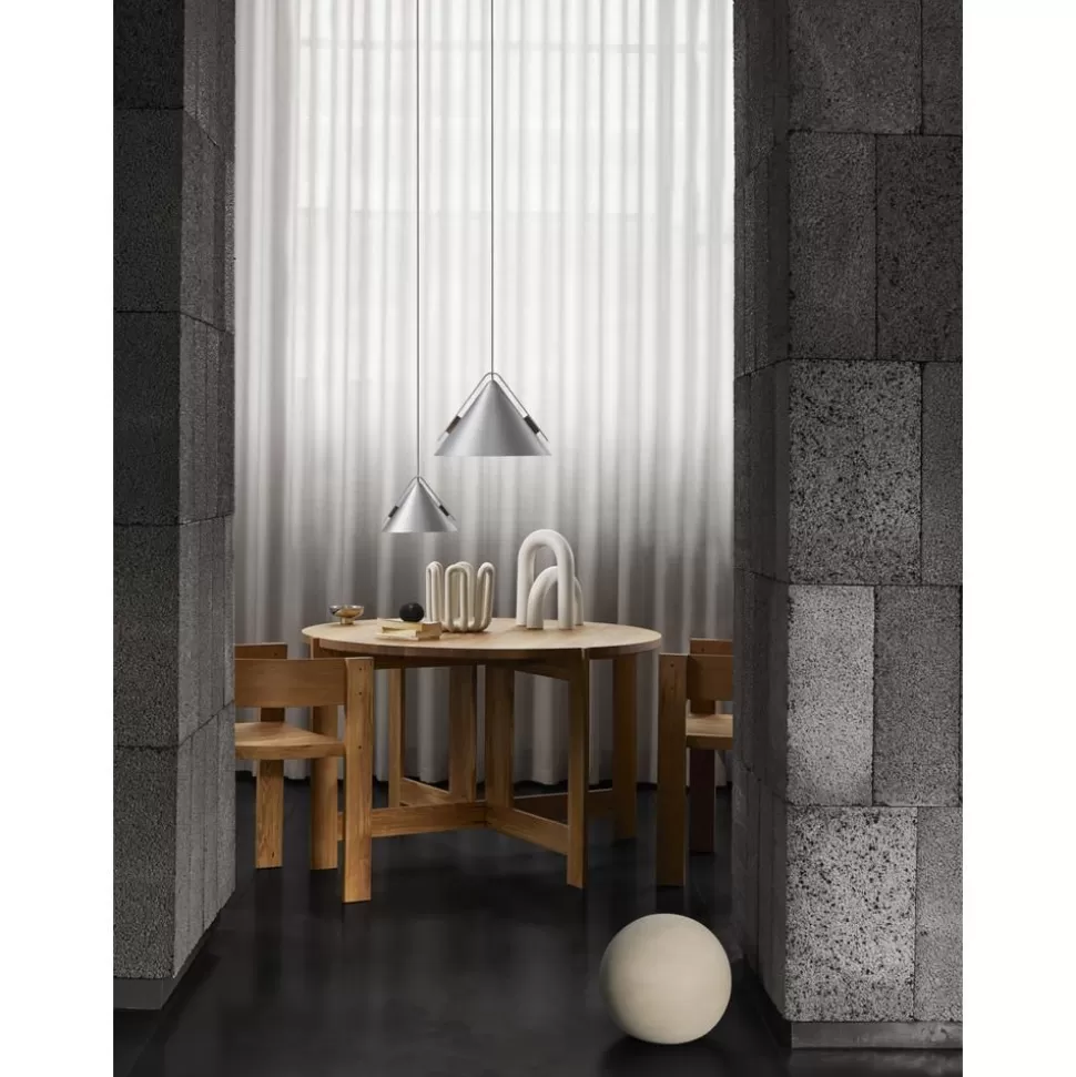 pendelleuchte_cone_verschiedene_grosen_2-2.webp Sale Kristina Dam Pendelleuchte Cone, Verschiedene Grosen