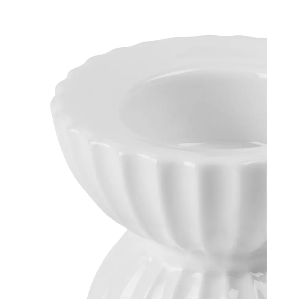 porzellanteelichthalter_tura_mit_geriffelter_oberflache_3-1.webp Sale Lyngby Porcelaen Porzellan-Teelichthalter Tura Mit Geriffelter Oberflache