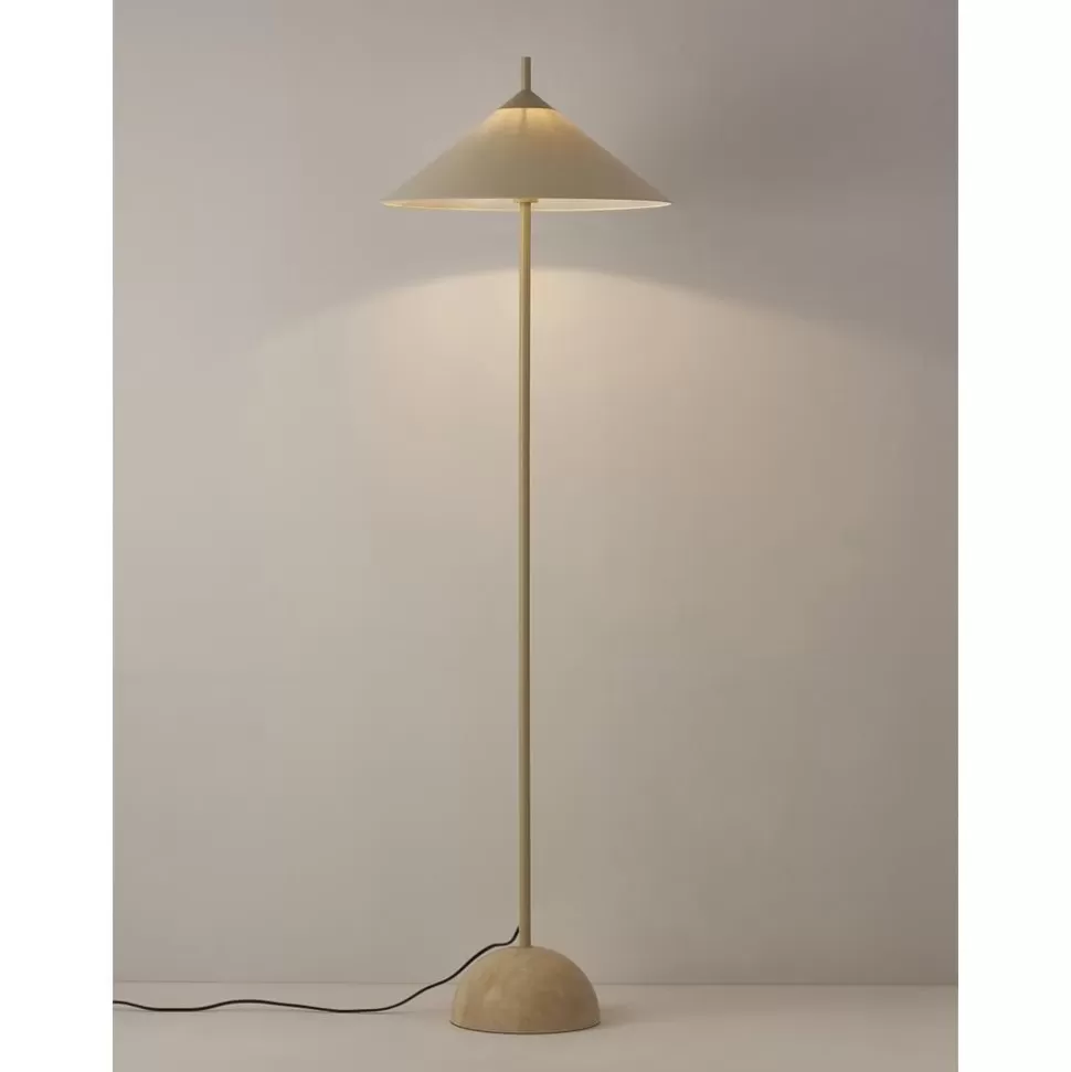 stehlampe_vica_mit_marmorfus_2-7.webp Outlet Westwing Collection Stehlampe Vica Mit Marmorfus