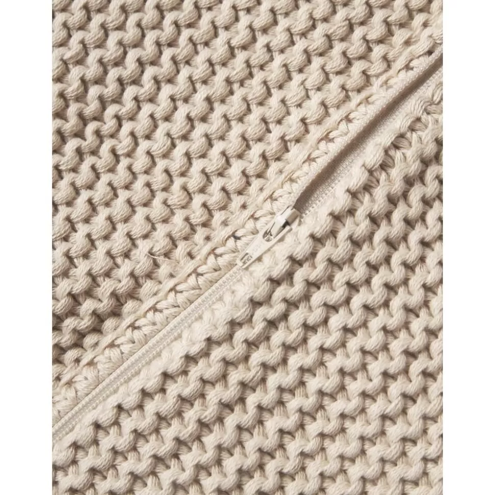 strickkissenhulle_adalyn_aus_biobaumwolle_3-36.webp Shop Westwing Collection Strick-Kissenhulle Adalyn Aus Bio-Baumwolle