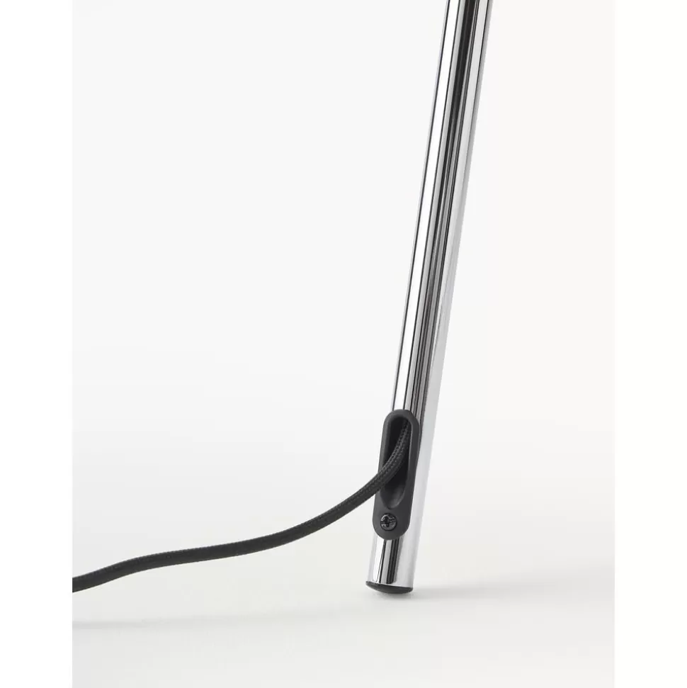 tripod_stehlampe_cella_mit_stoffschirm_5-16.webp New Westwing Collection Tripod Stehlampe Cella Mit Stoffschirm